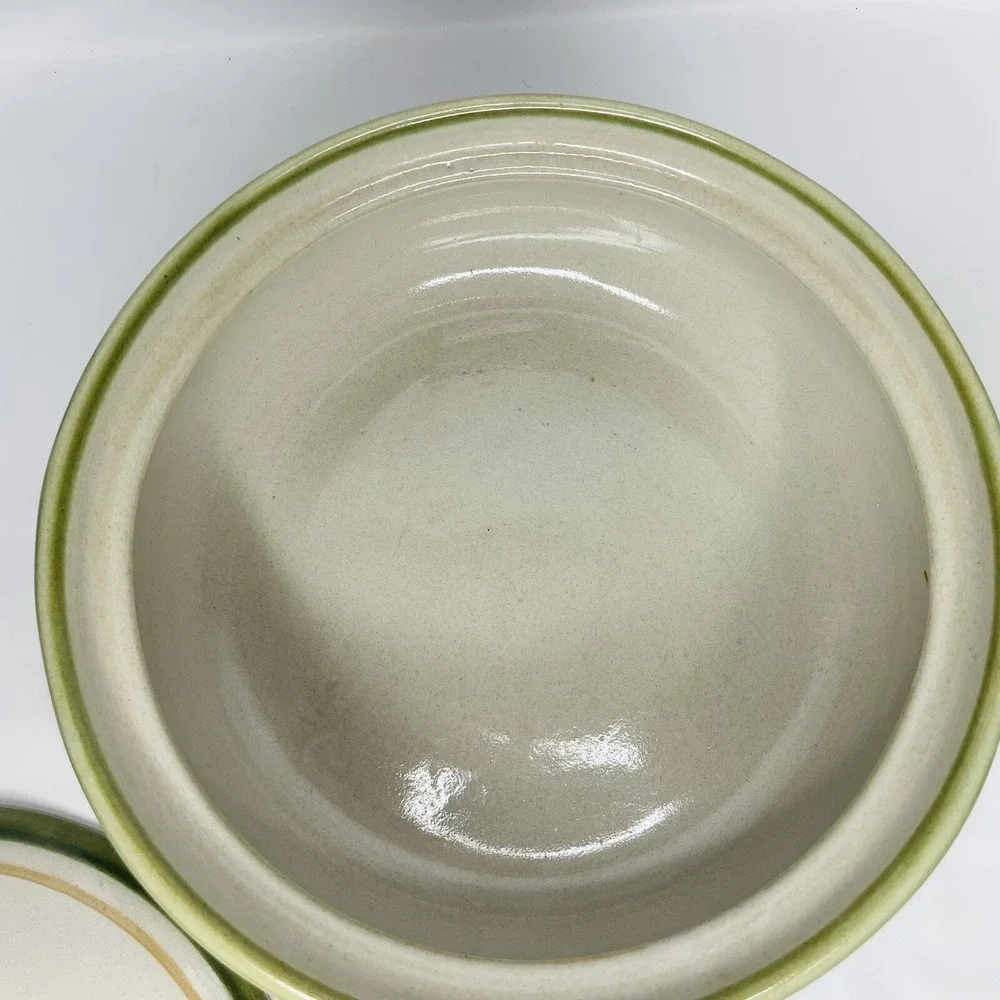 Louisville Pottery Stoneware Pineapple Print 2 qt. Round Covered Casserole w/Lid